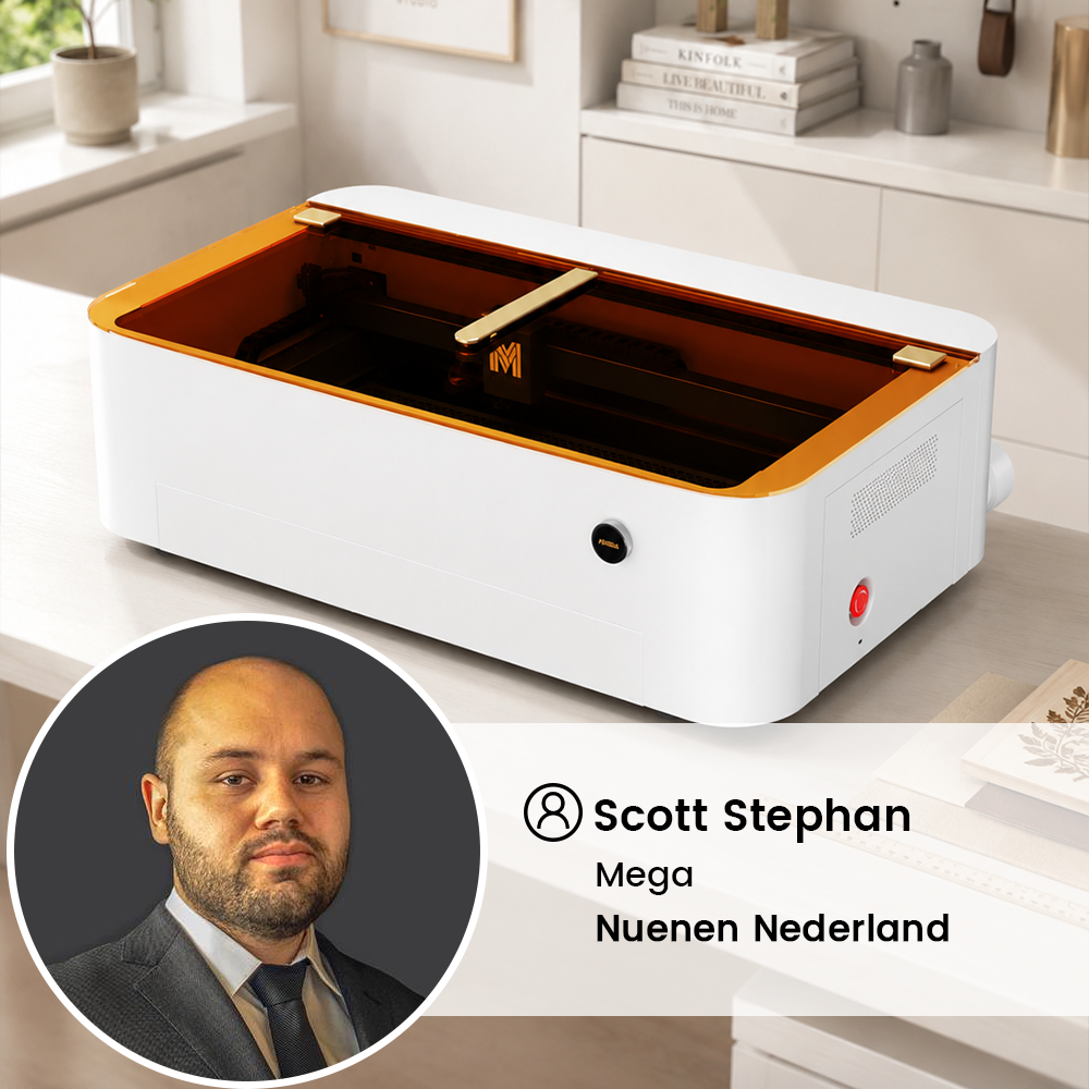 DEMO-RAUM-GASTGEBER Scott Stephan- MEGA