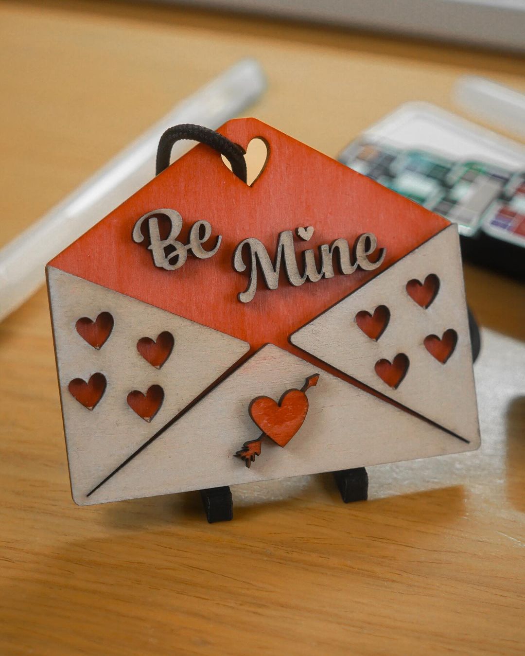 Valentinstag "Be Mine" Geschenkanhänger - MonPortlaser.de